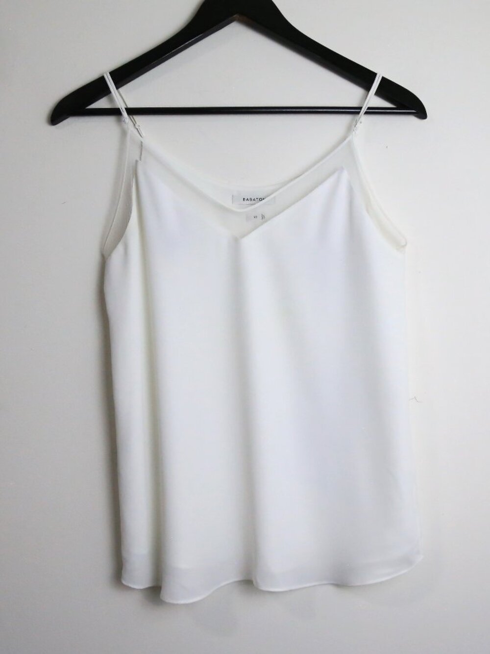 Aritzia Babaton Murphy Cropped Sleeveless Floral Blouse White Size XS